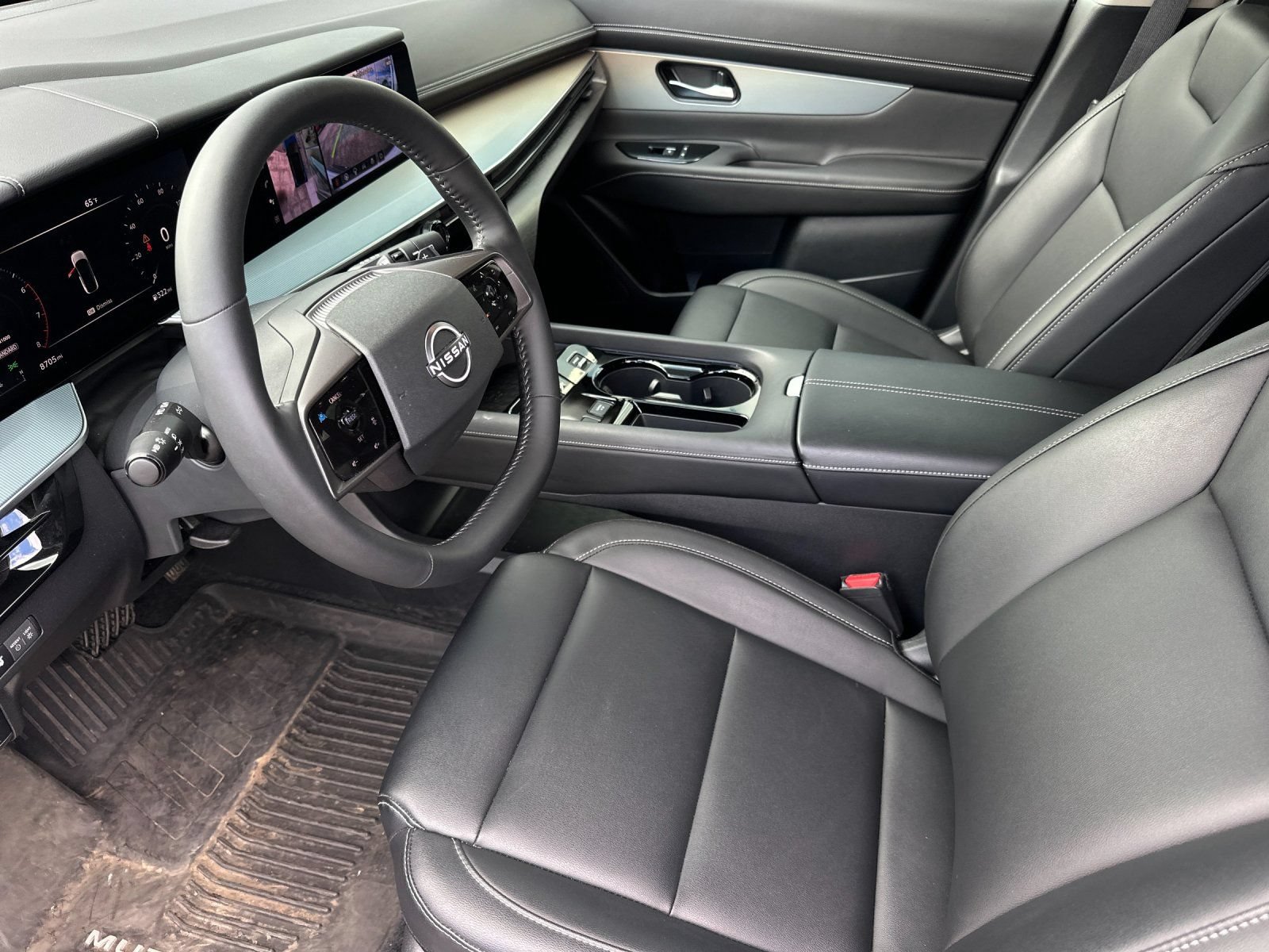 Used 2025 Nissan Murano SV AWD/4WD image 9