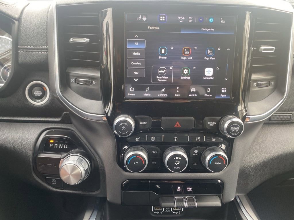 Used 2024 RAM 1500 Laramie image 28