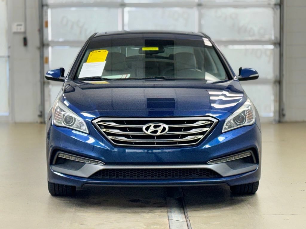 Used 2017 Hyundai Sonata Sport w/ Value Edition Package 02 FWD image 2