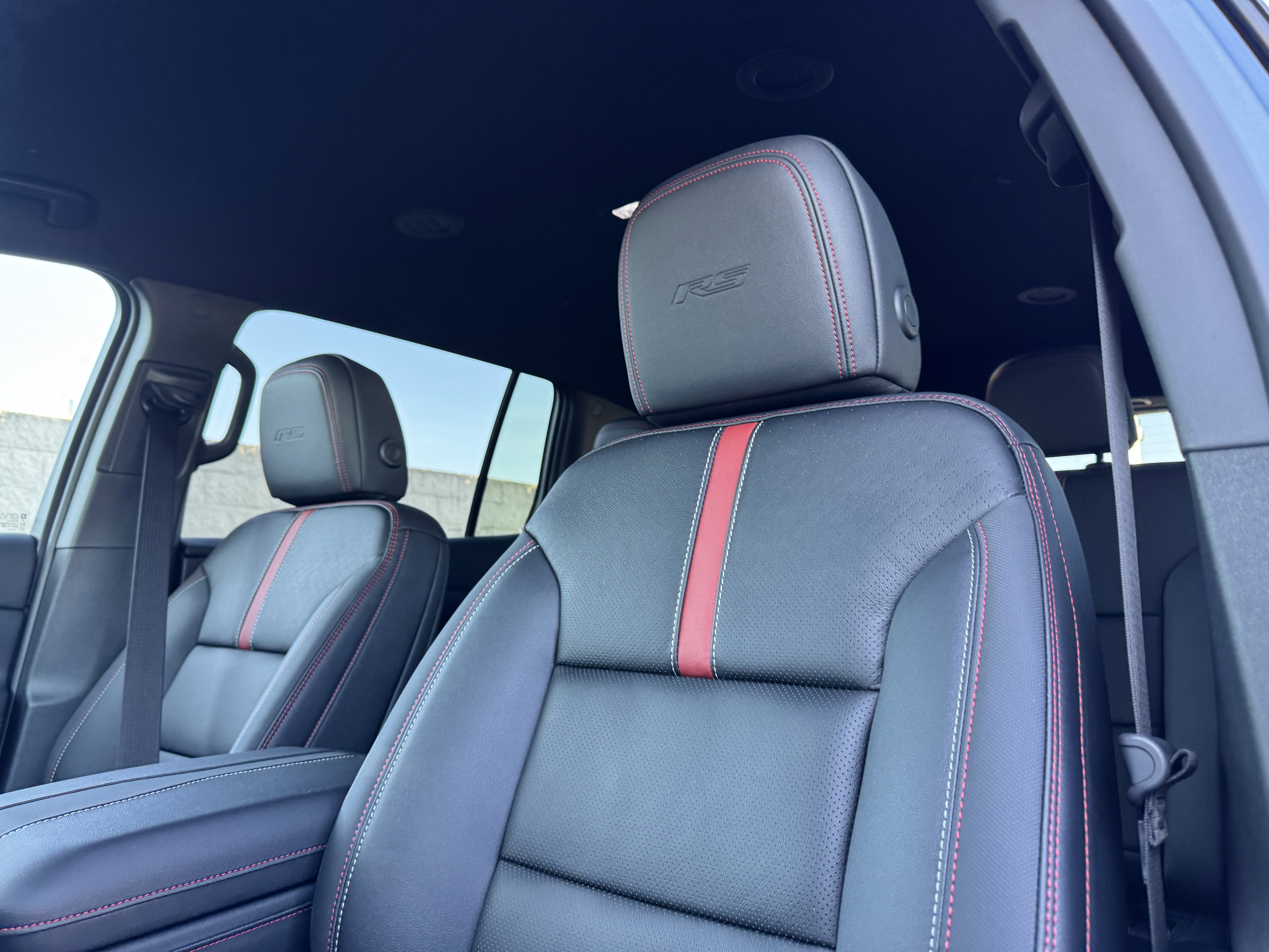 New 2026 Chevrolet Traverse RS w/ LPO, Floor Liner Package AWD/4WD image 13