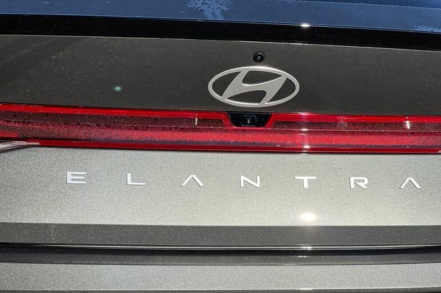 New 2026 Hyundai Elantra Sport FWD image 9