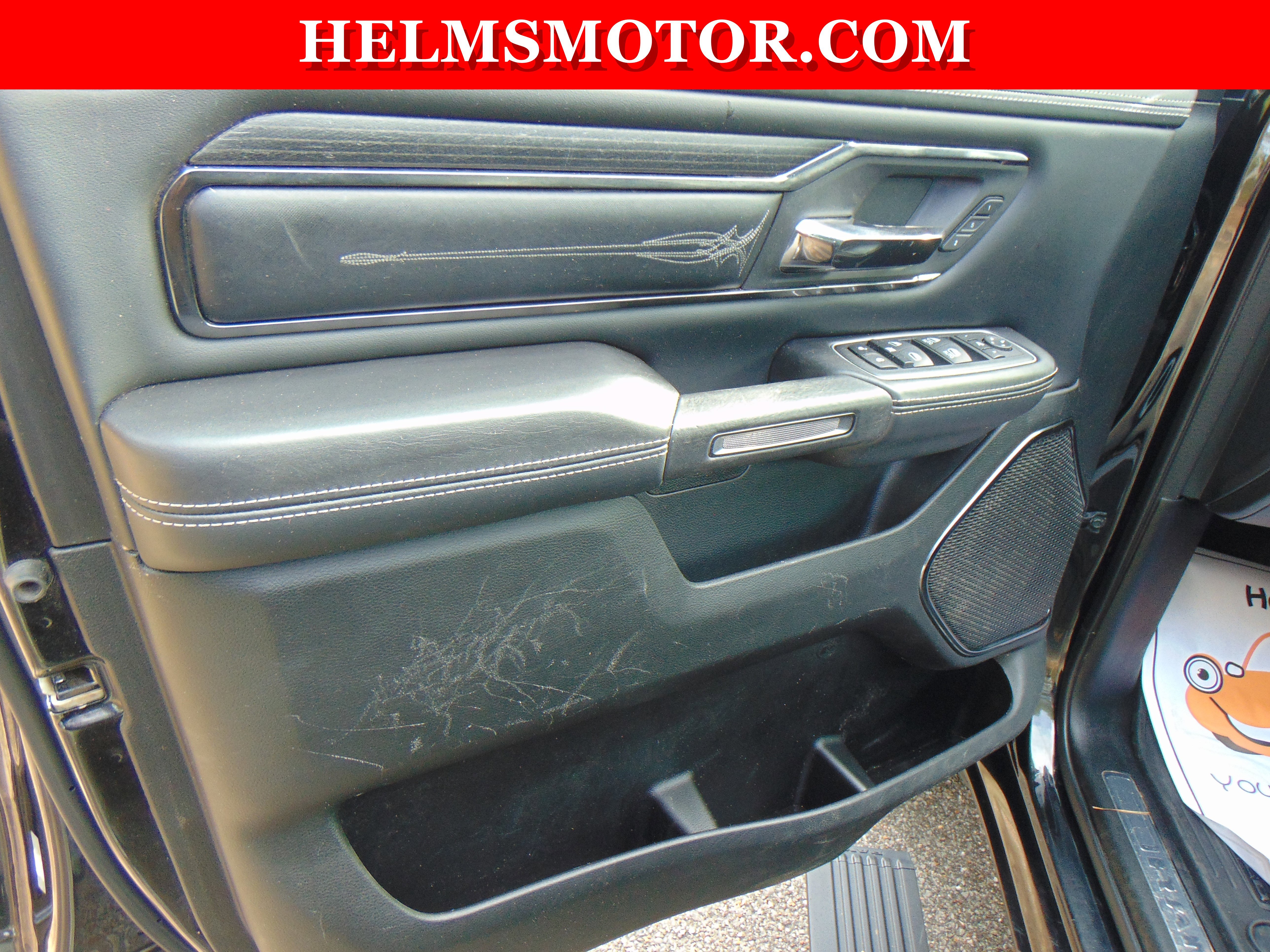 Used 2023 RAM 1500 Limited w/ Bed Utility Group image 28