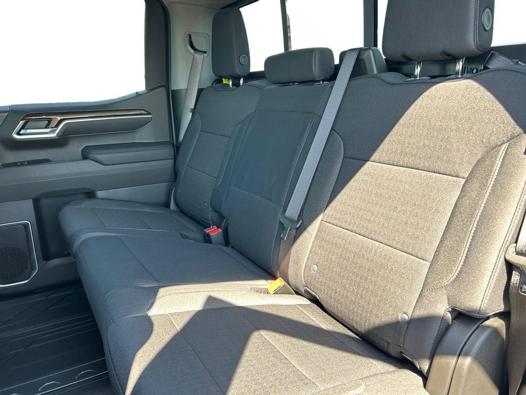 New 2026 Chevrolet Silverado 1500 LT w/ Safety Package RWD image 16