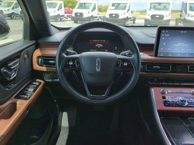 Used 2023 Lincoln Aviator Grand Touring AWD/4WD image 17