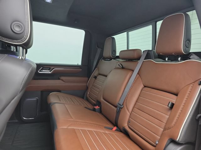 Used 2024 GMC Sierra 2500 Denali Ultimate w/ Max Trailering Package AWD/4WD image 12