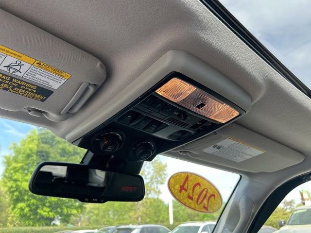 Used 2024 Toyota 4Runner TRD Off-Road Premium w/ Off Road Premium Plus Package image 29