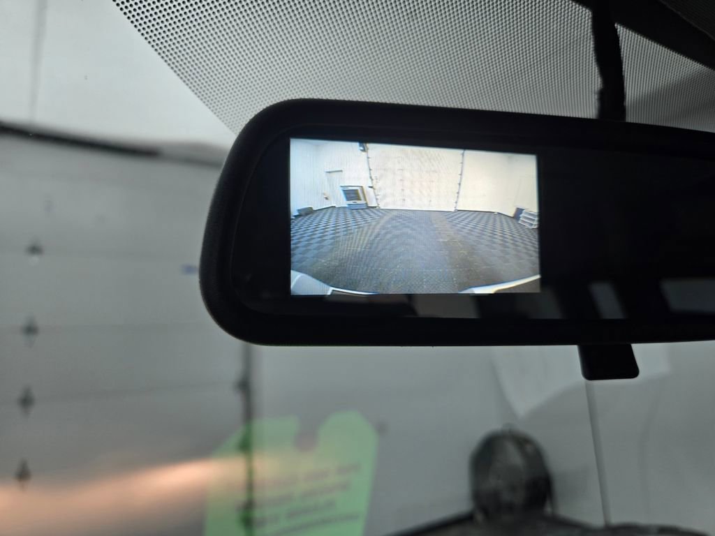 Used 2023 GMC Savana 2500 image 31