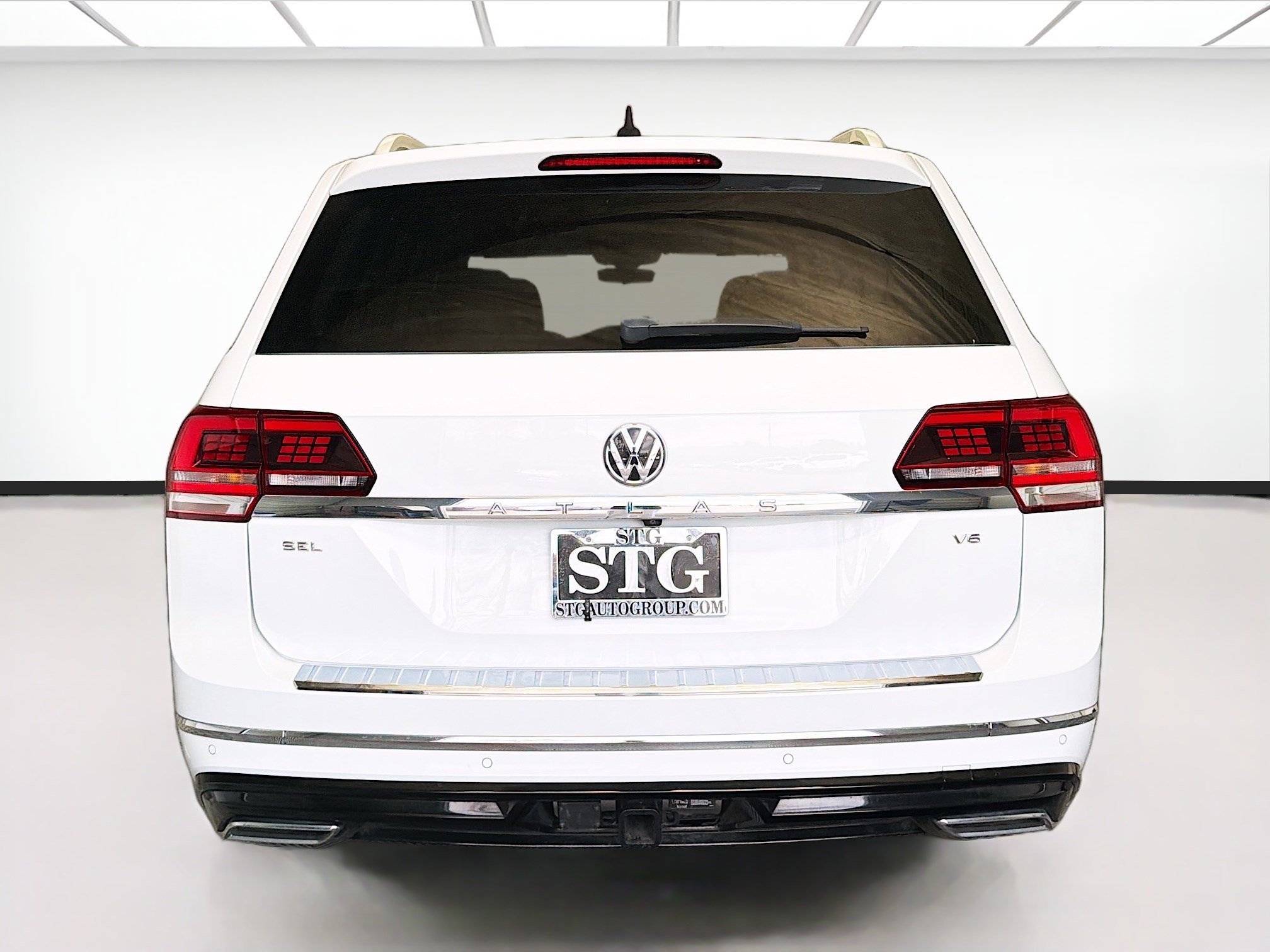 Used 2019 Volkswagen Atlas SEL R-Line FWD image 5