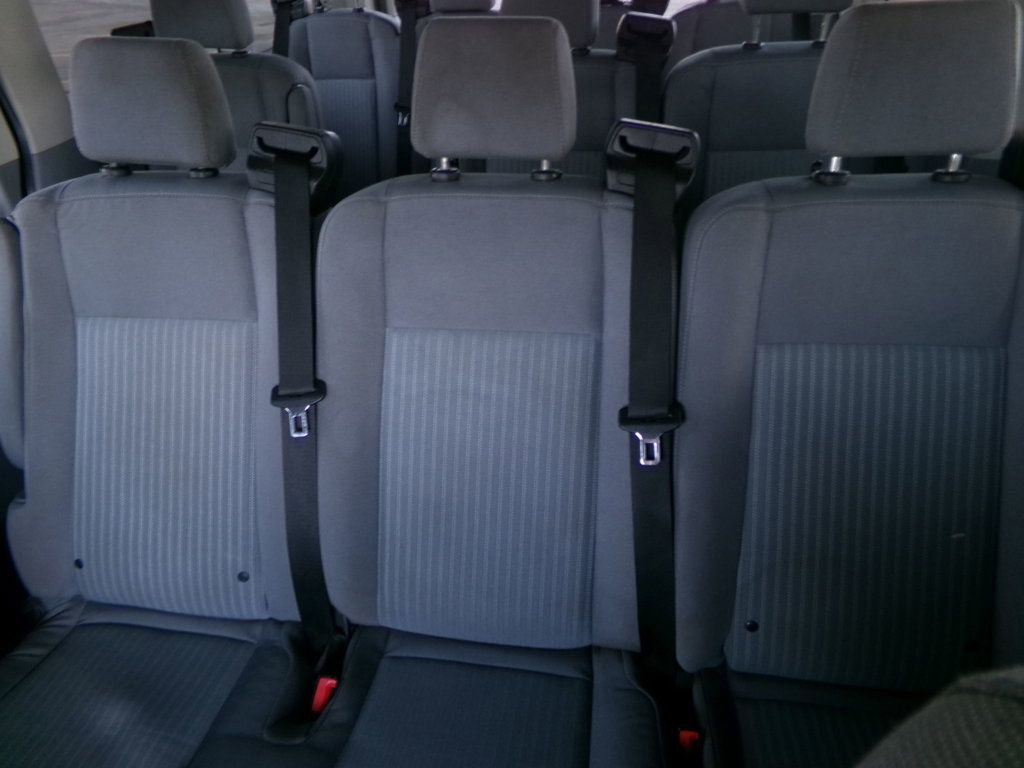 Used 2018 Ford Transit 350 XLT image 13