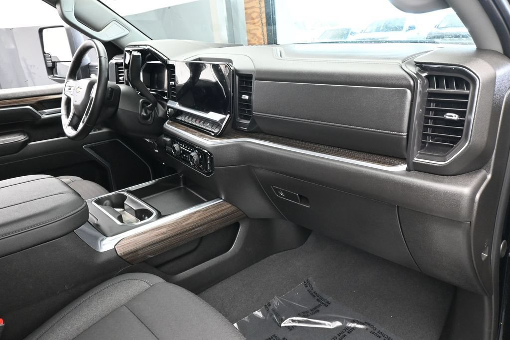 Used 2026 Chevrolet Silverado 3500 LT AWD/4WD image 49