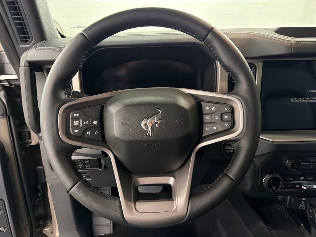 New 2026 Ford Bronco Outer Banks AWD/4WD image 17