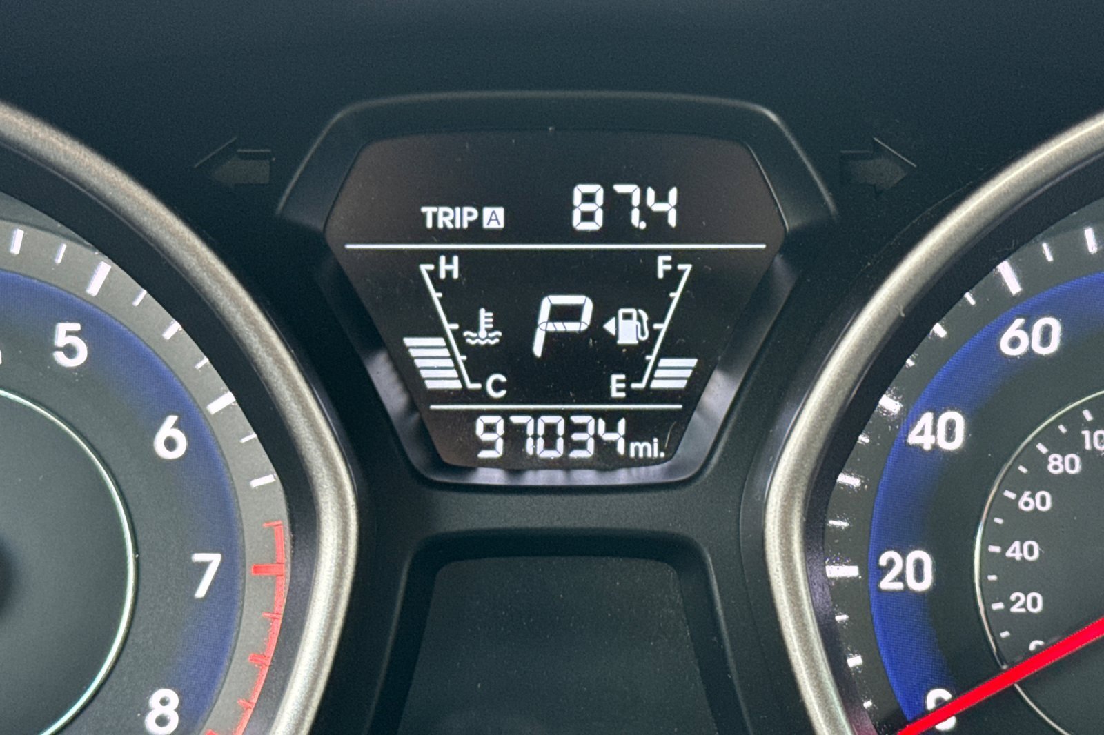 Used 2016 Hyundai Elantra SE image 26