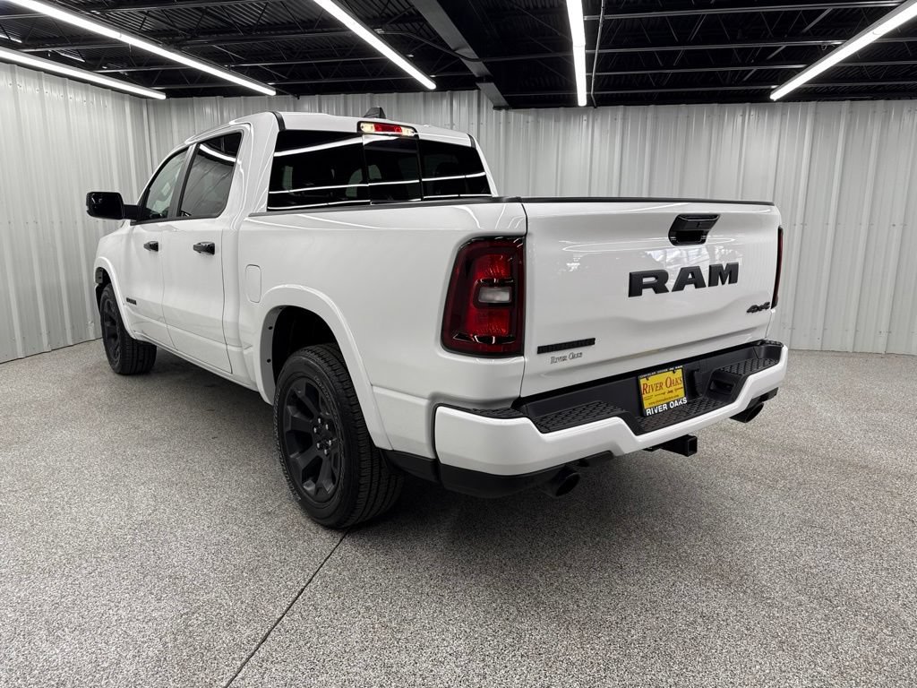 Used 2026 RAM 1500 Big Horn AWD/4WD image 4