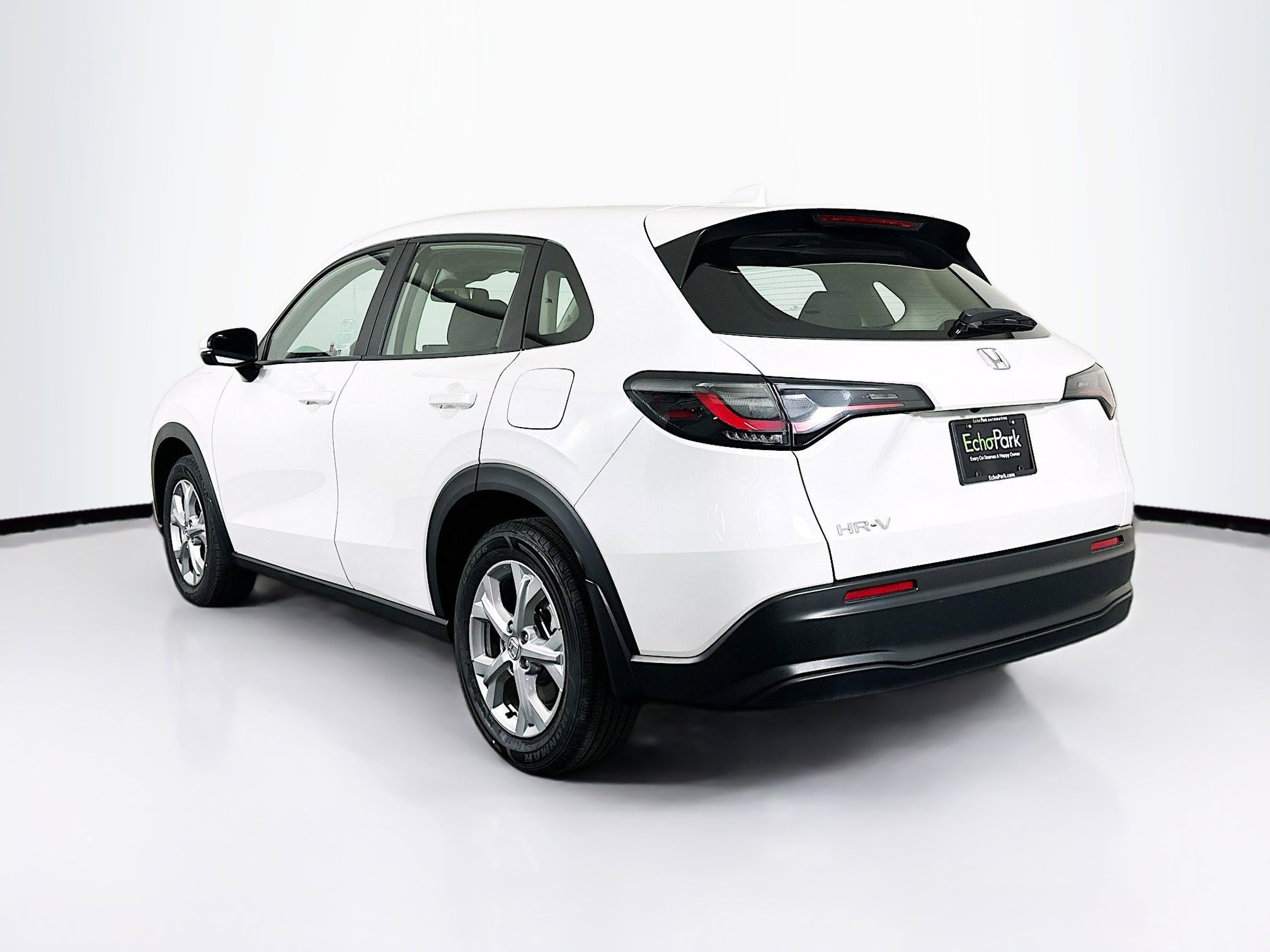 Used 2023 Honda HR-V LX image 5