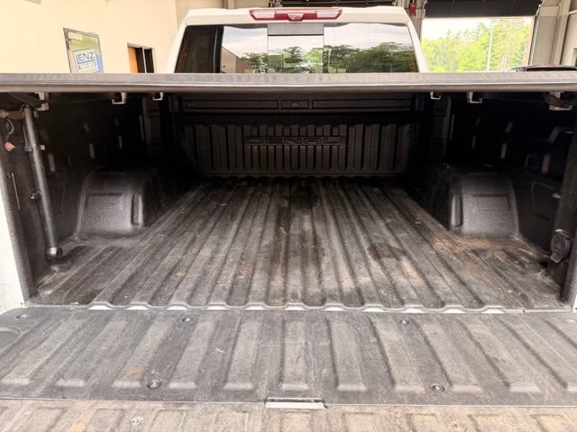 Used 2020 GMC Sierra 1500 Denali w/ Technology Package AWD/4WD image 10