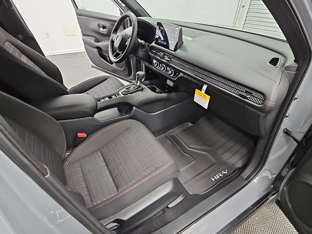 New 2026 Honda HR-V Sport image 33