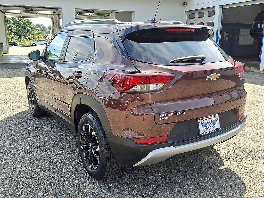 Certified 2023 Chevrolet TrailBlazer LT w/ Convenience Package AWD/4WD image 22