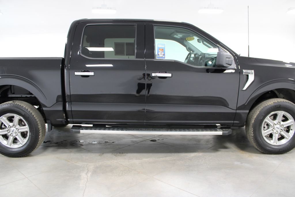 Used 2025 Ford F150 XLT w/ Equipment Group 301A Standard image 11
