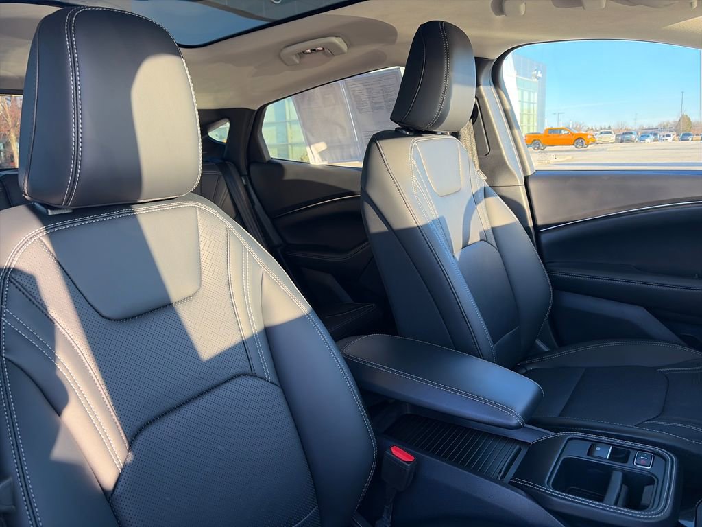 Used 2025 Ford Mustang Mach-E Premium image 13