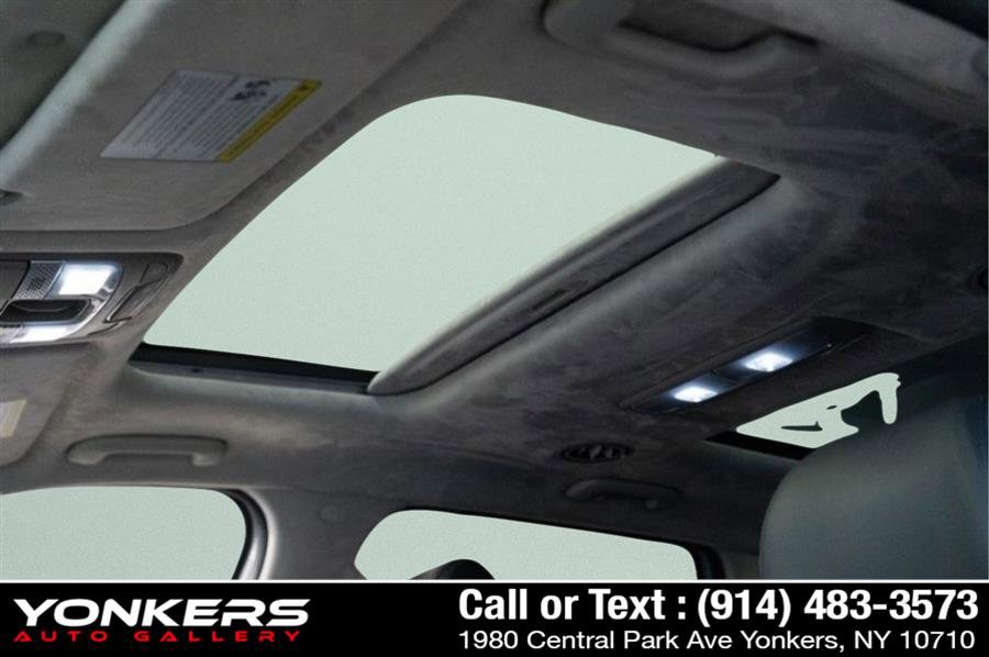 Used 2022 Kia Telluride SX w/ SX Prestige Package image 38