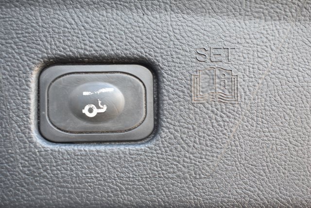 Used 2023 Ford Edge SEL w/ Convenience Package image 40