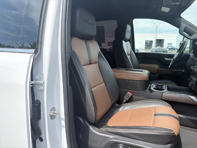 Used 2021 Chevrolet Silverado 2500 High Country AWD/4WD image 18