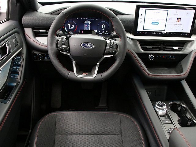 New 2026 Ford Explorer ST image 15