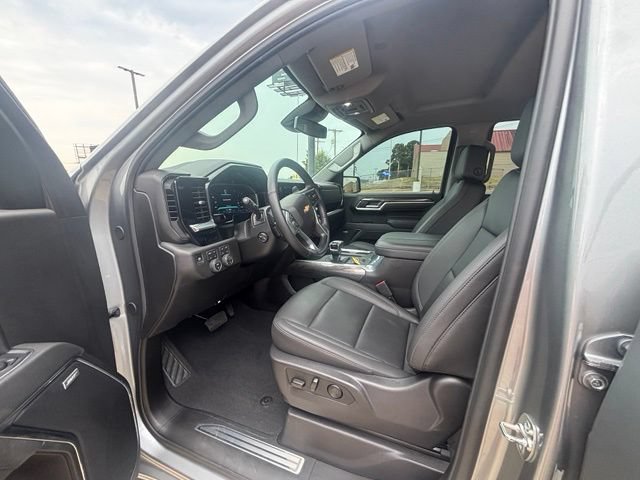 Used 2026 Chevrolet Silverado 1500 LTZ AWD/4WD image 11