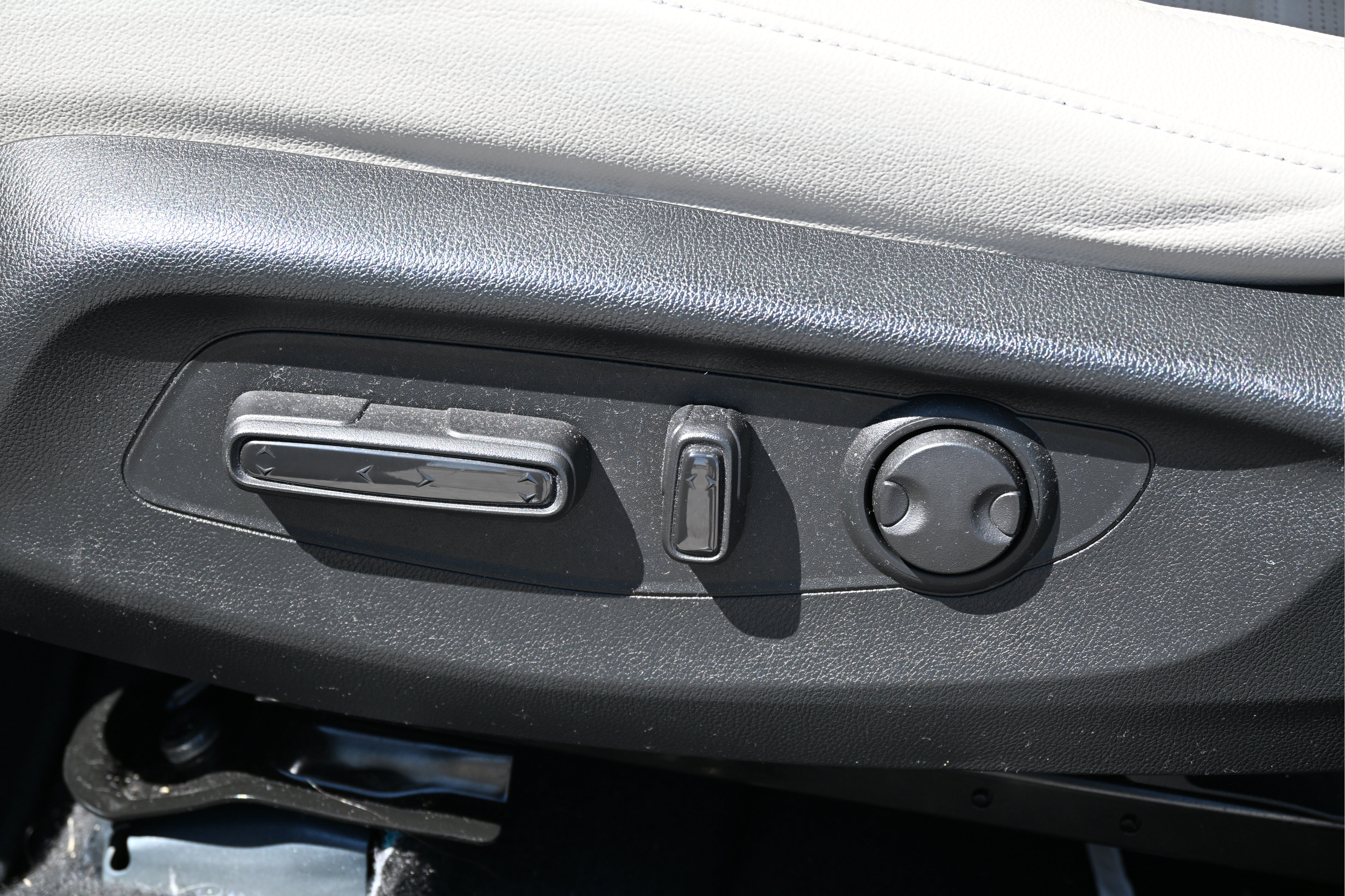 Used 2024 Honda CR-V EX-L image 19