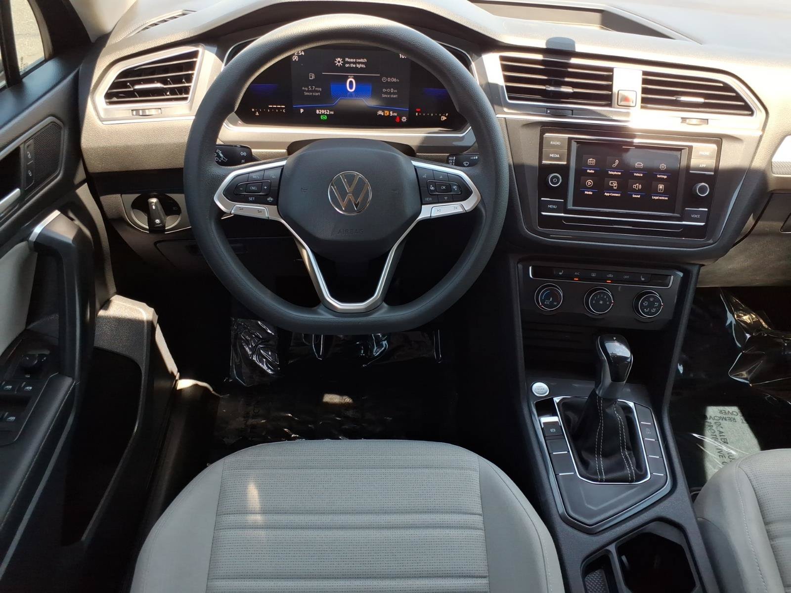 Used 2022 Volkswagen Tiguan S FWD image 24