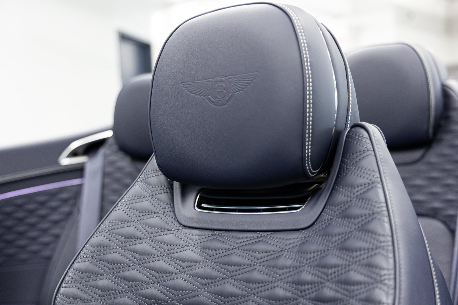 Certified 2025 Bentley Continental GT Speed w/ First Edition Specification AWD/4WD image 36