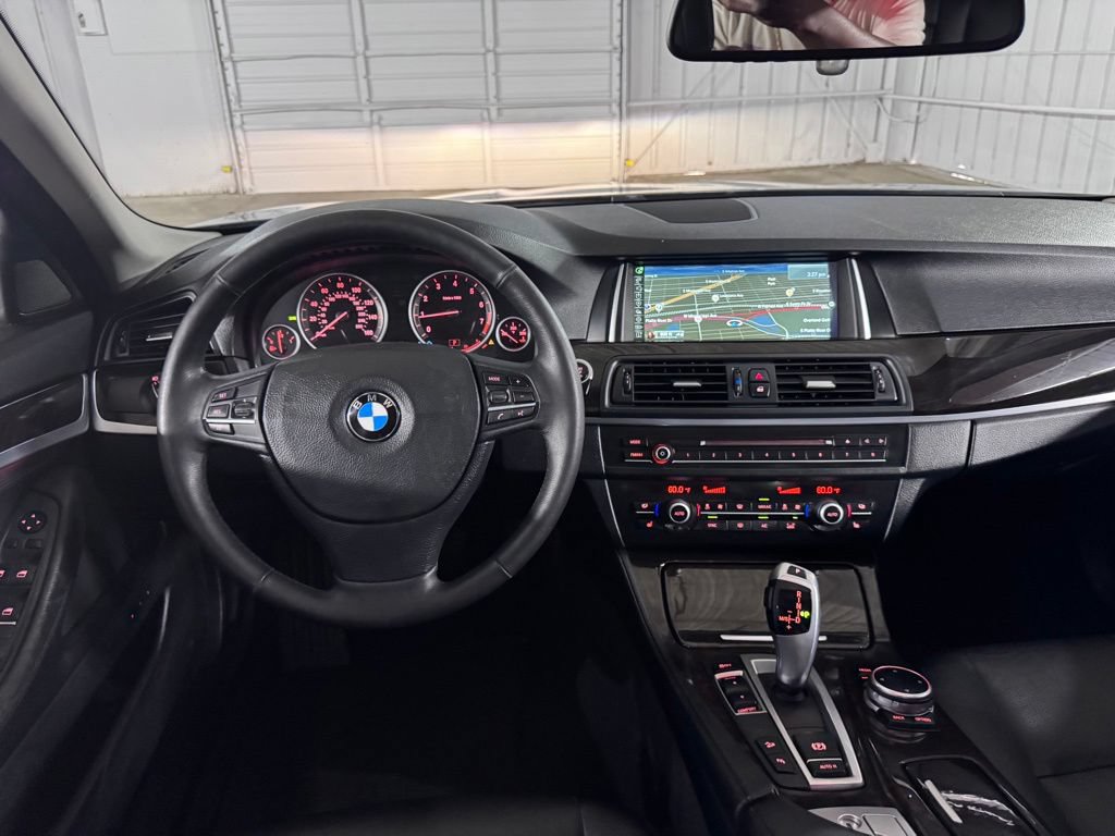 Used 2014 BMW 528i xDrive Sedan AWD/4WD image 27