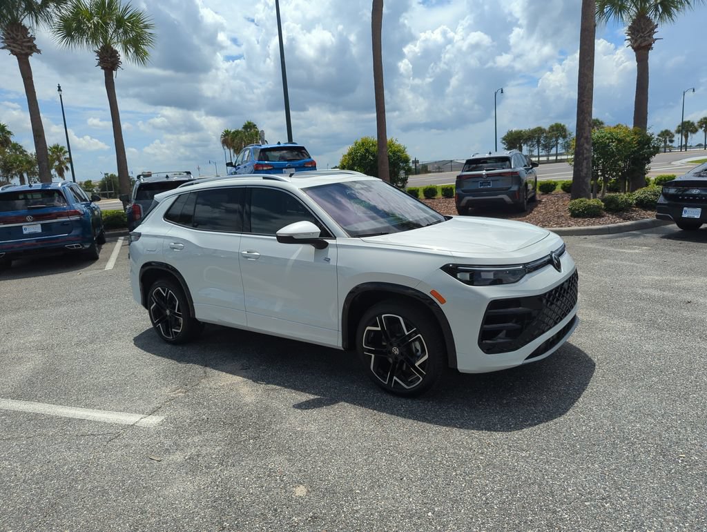 New 2026 Volkswagen Tiguan SEL R-Line