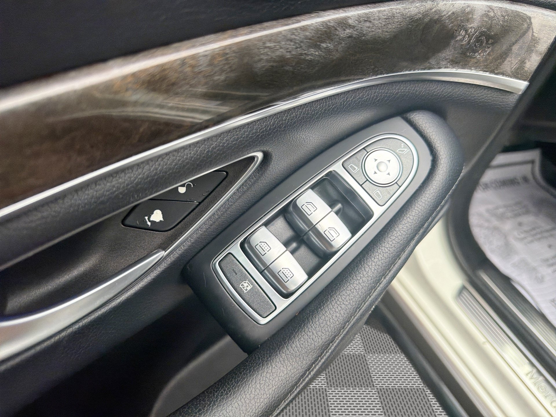 Used 2016 Mercedes-Benz S 550 Sedan image 15