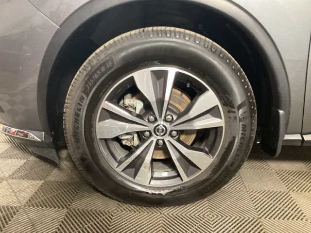 Used 2020 Nissan Murano SV image 23