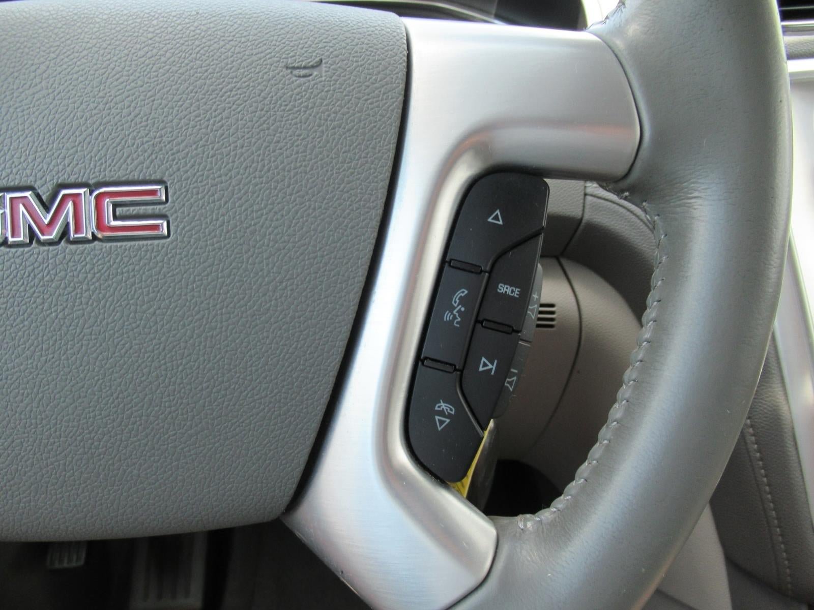 Used 2016 GMC Acadia SLT w/ Open Road Package FWD image 25