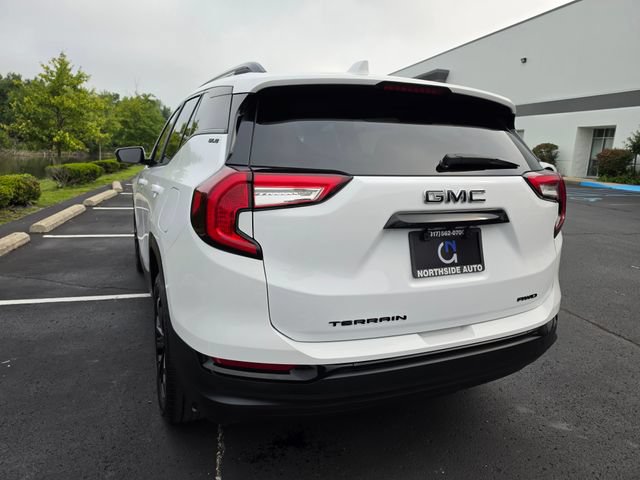 Used 2022 GMC Terrain SLE w/ Driver Convenience Package AWD/4WD image 8