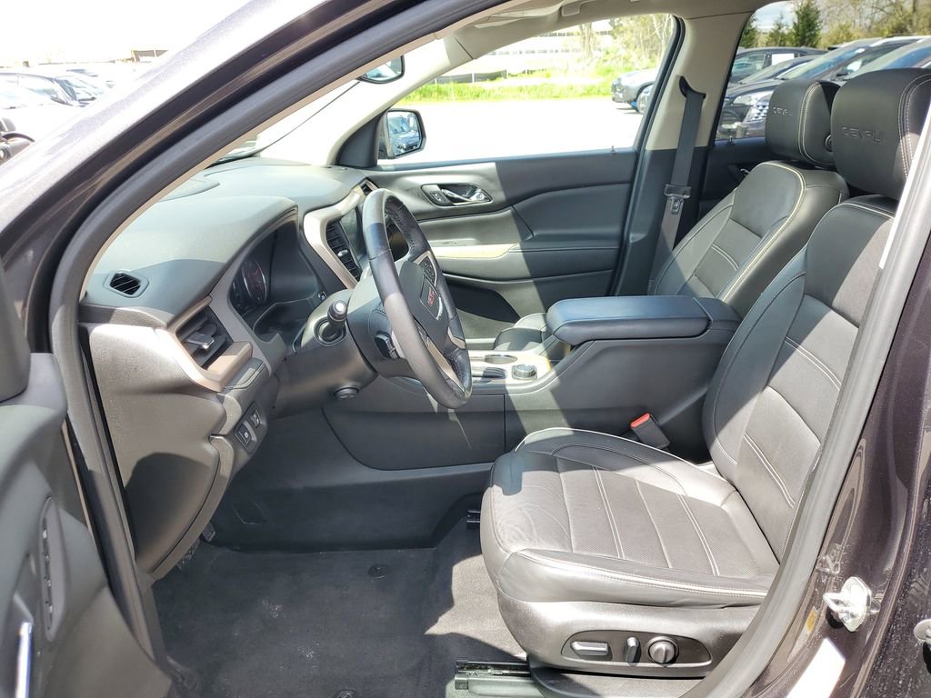Used 2017 GMC Acadia Denali AWD/4WD image 11