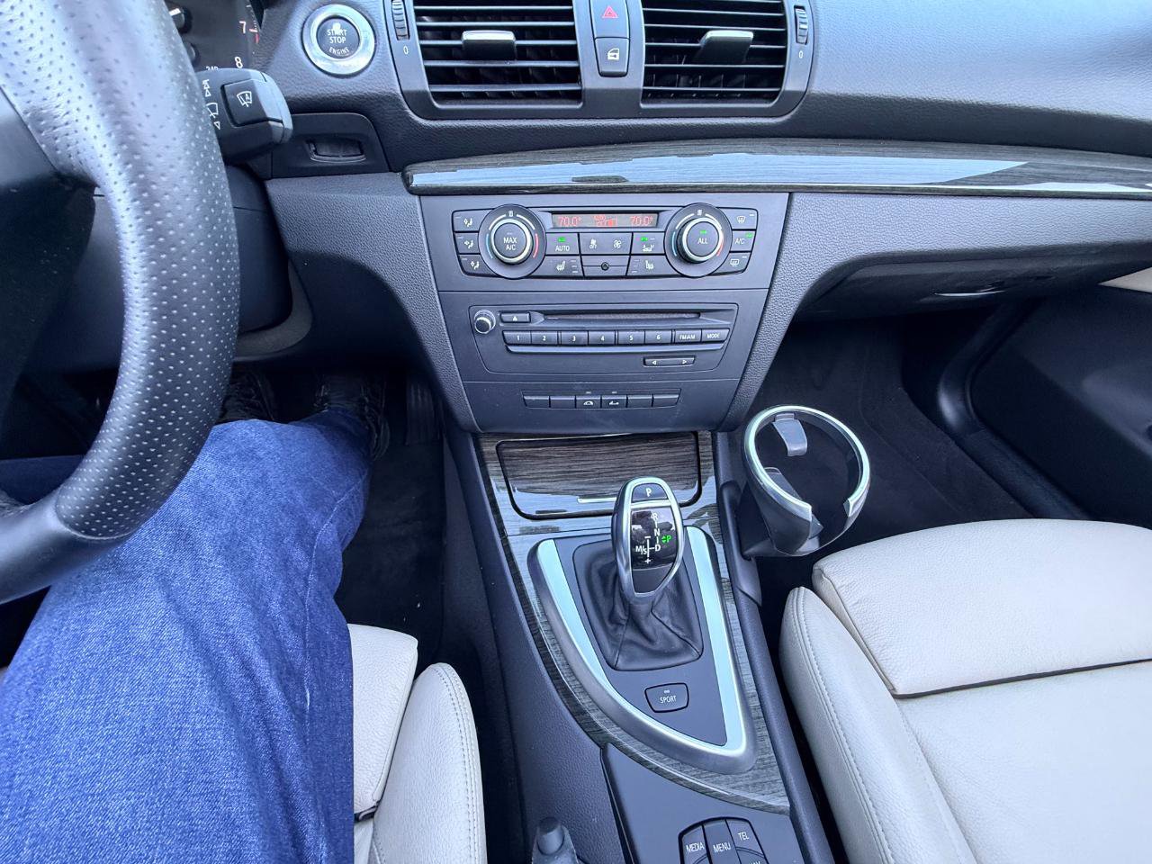 Used 2013 BMW 135i Convertible image 28