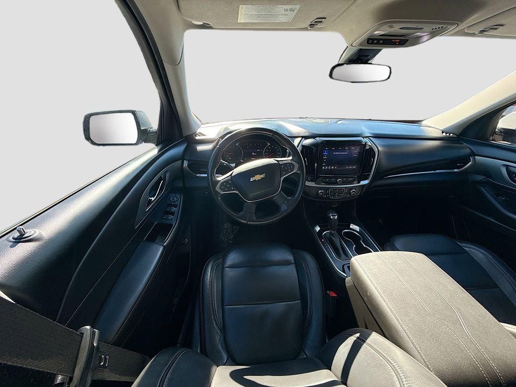 Used 2020 Chevrolet Traverse LT w/ Driver Confidence II Package image 21