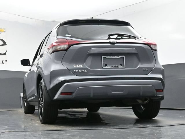 Used 2023 Nissan Kicks SR w/ SR Premium Package FWD image 54