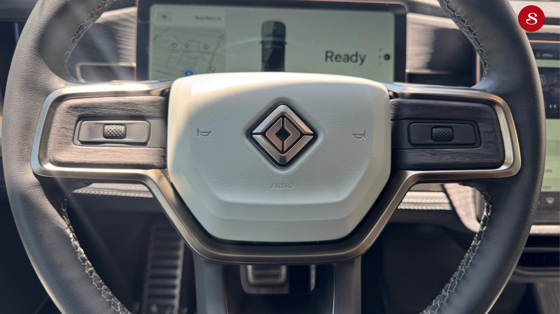 Used 2024 Rivian R1T Adventure AWD/4WD image 14