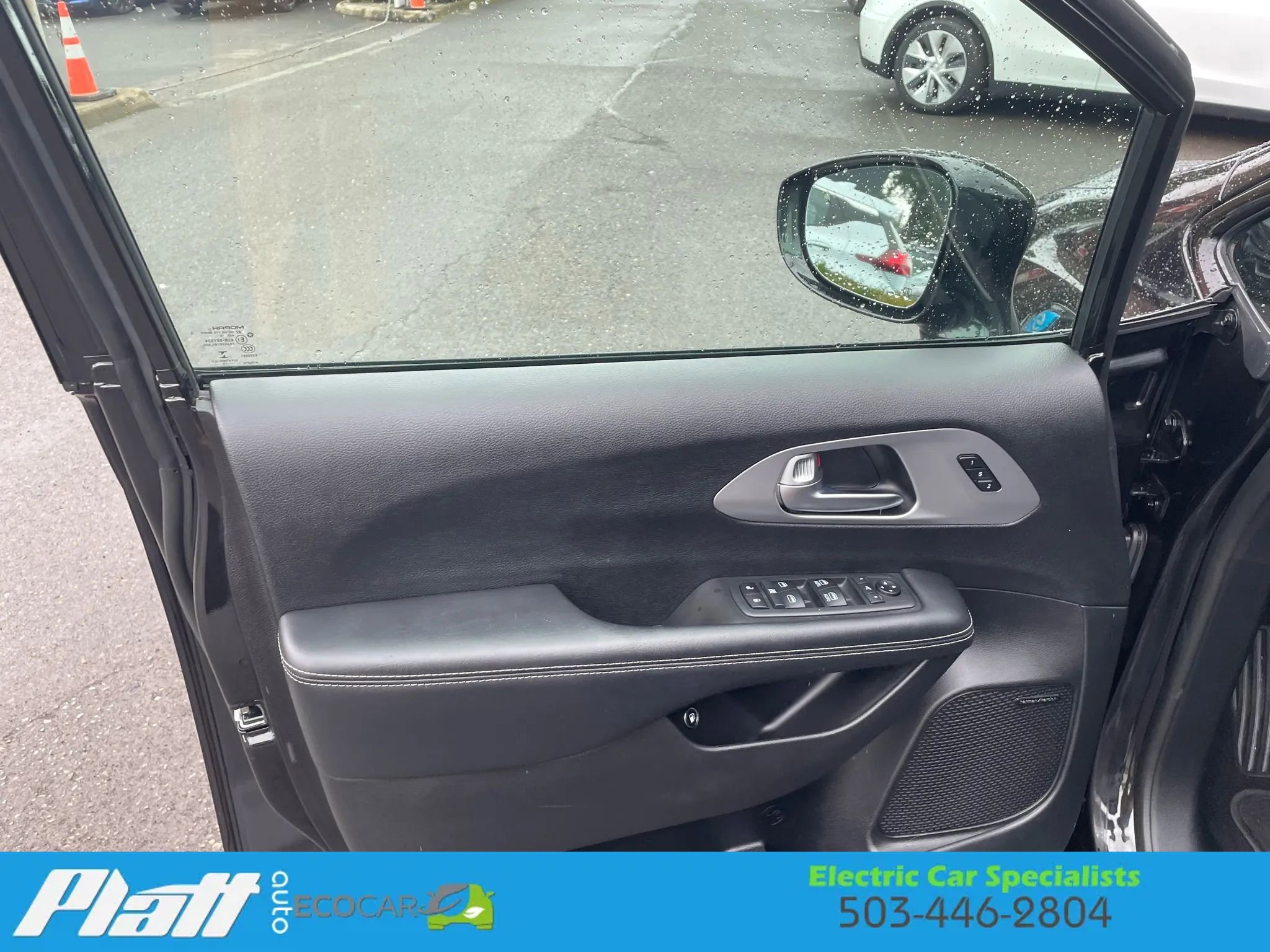 Used 2019 Chrysler Pacifica Limited w/ Advanced Safetytec Group image 20
