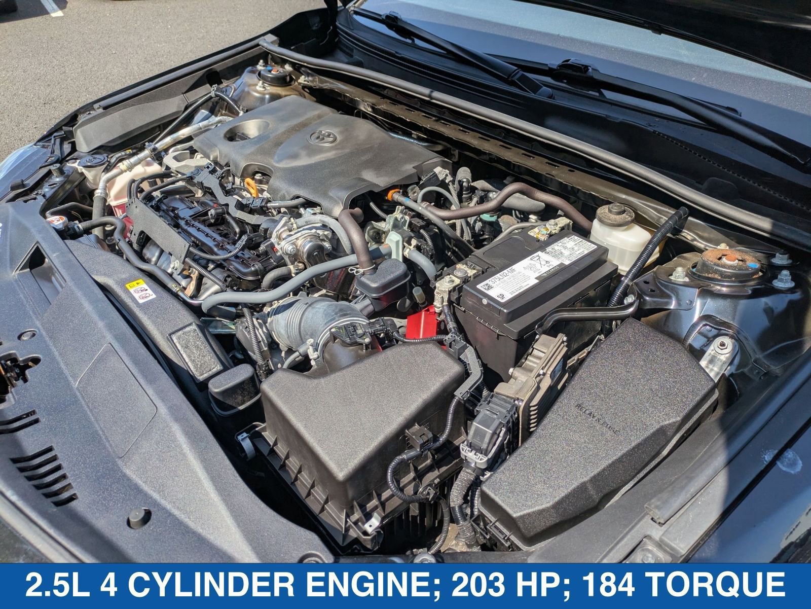 Used 2023 Toyota Camry SE image 21