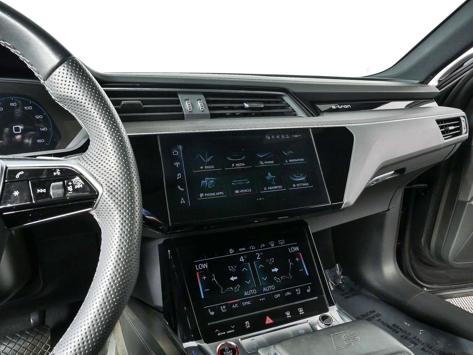 Used 2023 Audi e-tron S Prestige w/ Prestige Package AWD/4WD image 16