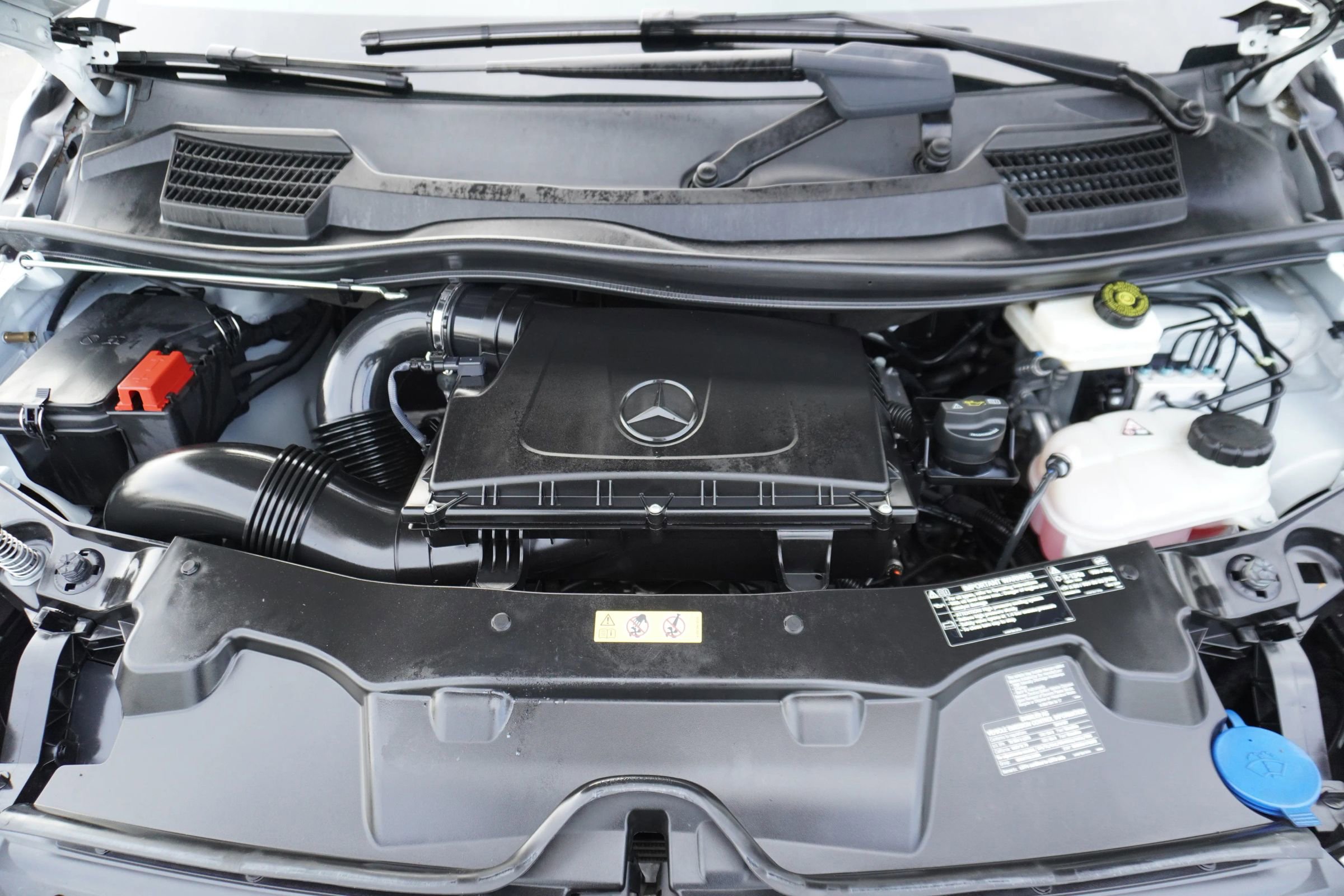 Used 2016 Mercedes-Benz Metris Passenger image 33