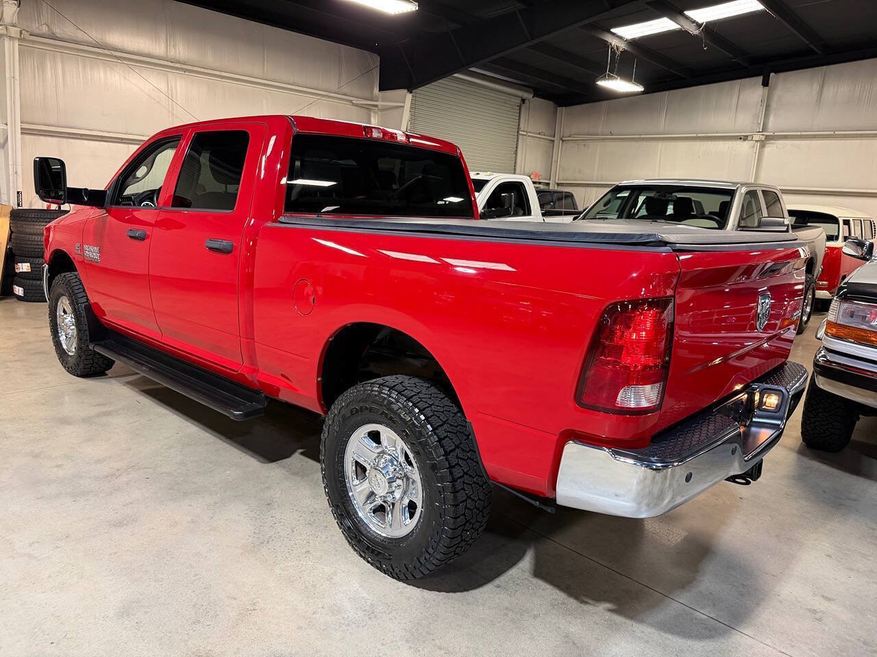Used 2014 RAM 2500 Tradesman w/ Chrome Appearance Group AWD/4WD image 3