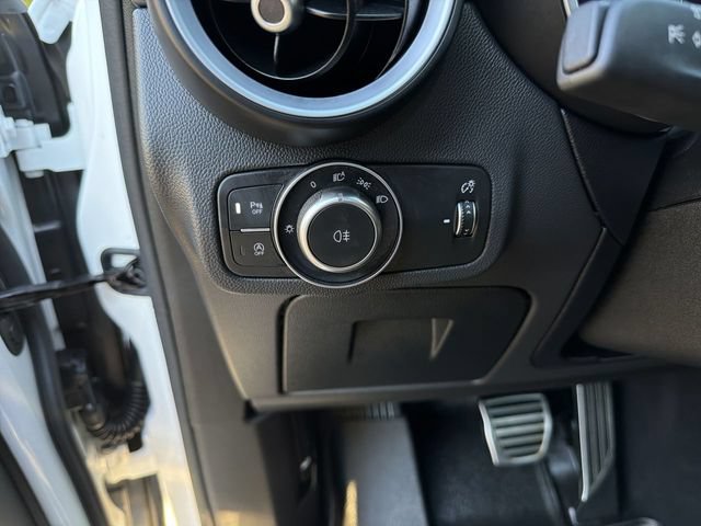 Used 2024 Alfa Romeo Stelvio Veloce AWD/4WD image 17