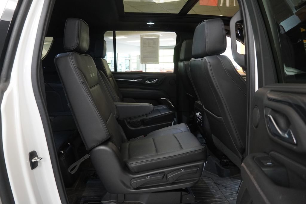 Used 2021 GMC Yukon XL Denali AWD/4WD image 35