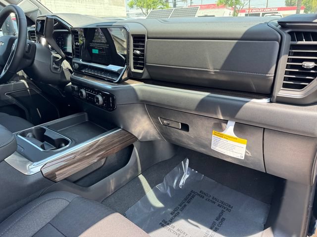 New 2026 Chevrolet Silverado 2500 LT w/ All Star Edition AWD/4WD image 6